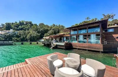 Casa sobrado à venda em condomínio fechado na praia da ribeira em angra dos reis - rj