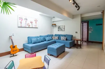 Casa com 3 quartos à venda na Rua Quintana, 109, Cidade Monções, São Paulo