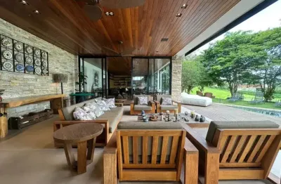 Casa sobrado de alto padrão à venda no condomínio fazenda boa vista em porto feliz - sp