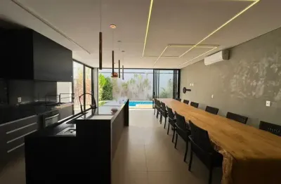 Casa sobrado à venda e locação no condomínio alphaville nova esplanada i em votorantim - sp