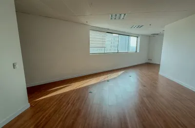 Sala comercial para locação em condomínio edifício gama offices em barueri - sp