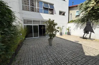 Casa com 4 quartos para alugar na Rua Guaraiúva, 1, Cidade Monções, São Paulo