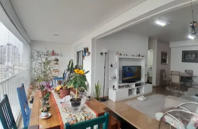 Apartamento à venda no Condomínio Good Life Aclimação no Cambuci em São Paulo - SP