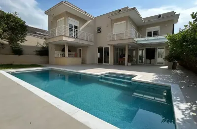 Casa de Condomínio à venda no Alphaville Residencial 11 em Santana de Parnaíba - SP