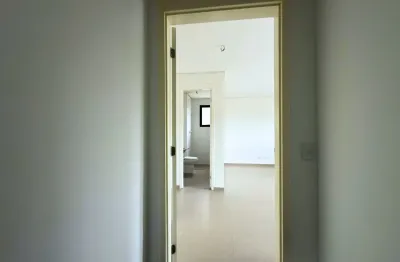 Apartamento à venda no Condomínio Fiori Alphaville no Dezoito do Forte Empresarial em Barueri - SP