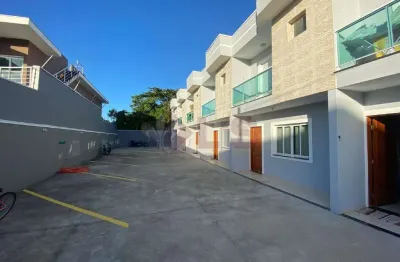 Casa em condomínio a 100m da praia | 2 suítes e 2 vagas