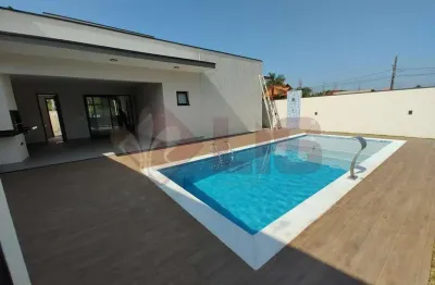 Casa à venda 4 quartos, 3 suites, 4 vagas, 223m², mar verde, caraguatatuba - sp