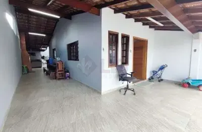 Casa à venda 3 quartos, 2 suites, 6 vagas, 161m², getuba, caraguatatuba - sp
