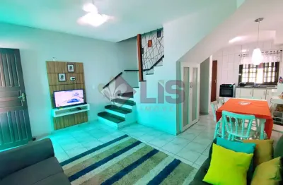 Linda casa em condomínio localizada a apenas 500 metros da praia martim de sá, em caraguatatuba!
