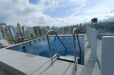 Excelente apartamento com um dormitório no centro do Boqueirão .