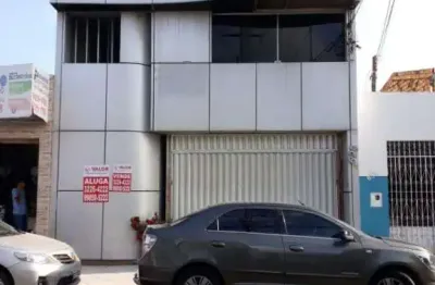 Casa à venda na Avenida Mamede Paes Mendonça, Centro, Aracaju