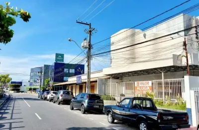 Casa para alugar na Avenida Gonçalo Prado Rolemberg, São José, Aracaju