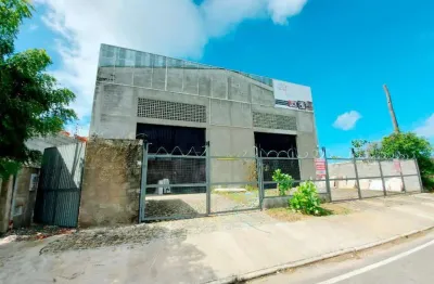 Barracão / Galpão / Depósito à venda na Rua César Macieira, Aruana, Aracaju