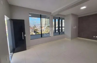 Sala comercial no Pavimento Superior na Rua Santa Luzia esquina com Rua Riachuelo