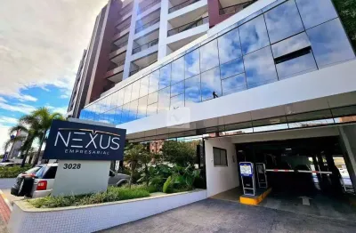 Sala comercial para alugar na Avenida Mario Jorge Menezes Vieira, Coroa do Meio, Aracaju