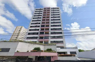 Apto reformado, com 4 quartos (sendo 02 suíte) no condominio montparnasse - são josé