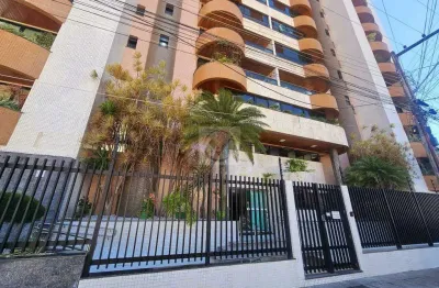 Mansão dos Jardins, 4 quartos sendo 2 suites no bairro Jardins