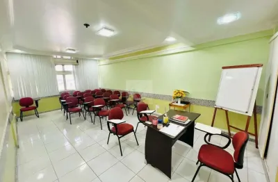 Venda - Amplie seus Negócios no Centro de Aracaju: 4 Salas Comerciais Conectadas no Edifício Oviedo Teixeira!