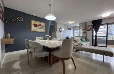 Apartamento com 3 quartos à venda na Avenida Paulo Silva, Farolândia, Aracaju