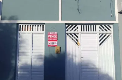 Casa com 3 quartos à venda na Rua Itaporanga, Centro, Itabaiana