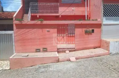 Venda - casa no 18 do forte. conforto e espaço no coração do bairro 18 do forte!