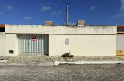 Casa com 3 quartos à venda na Rua Huberto Levita, Aruana, Aracaju
