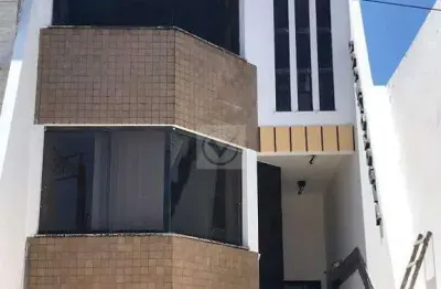 Prédio para alugar na Avenida Pedro Calazans, Cirurgia, Aracaju