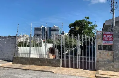 Casa para aluguel com 2 quartos e 2 vagas, Bairro Suíssa em Aracaju.