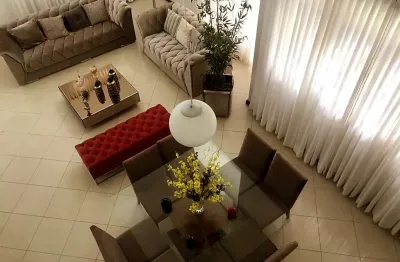 Casa em condomínio fechado com 5 quartos à venda na Avenida José Vicente de Almeida, 220, Zona de Expansão (Aruana), Aracaju