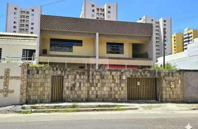 Apartamento com 8 quartos à venda na Avenida Desembargador João Bosco de A. Lima, 633, Atalaia, Aracaju