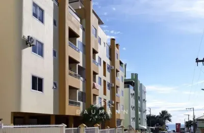 Apartamento em bombas próximo à praia para locação de temporada