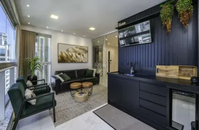 Apartamento com 3 quartos à venda na Rua 207, Meia Praia, Itapema