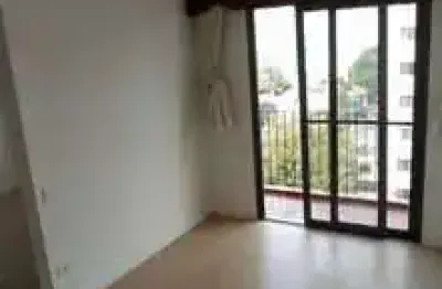 Apartamento para venda possui 50 metros quadrados com 2 quartos