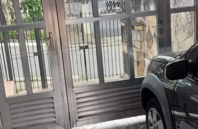 Casa com 3 quartos para alugar na Vila Moraes, São Paulo 