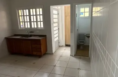 Casa com 2 quartos para alugar no Ipiranga, São Paulo 