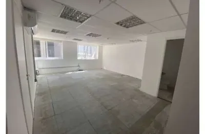 Sala comercial à venda na Rua Arizona, Cidade Monções, São Paulo