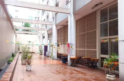Apartamento com 3 quartos à venda na Rua Fradique Coutinho, Pinheiros, São Paulo