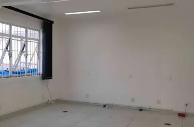 Prédio para alugar na Avenida Gen. Mac Arthur, Vila Lageado, São Paulo