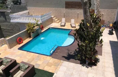 Casa com 4 quartos à venda na Rua Professor Camilo Ashcar, Sete Praias, São Paulo