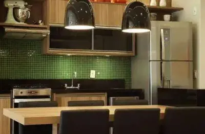 Apartamento com 2 quartos para alugar na Rua Lua, Jardim Tupanci, Barueri