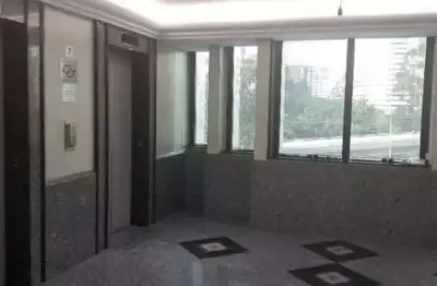 Sala comercial à venda na Avenida Eusébio Matoso, Pinheiros, São Paulo