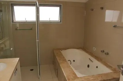 Casa com 5 quartos para alugar na Alameda Brasil, Alphaville Residencial Dois, Barueri
