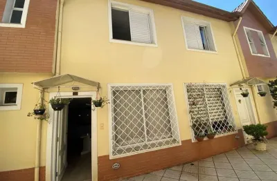 Casa com 3 quartos à venda na Rua João Turriano, Vila Fachini, São Paulo