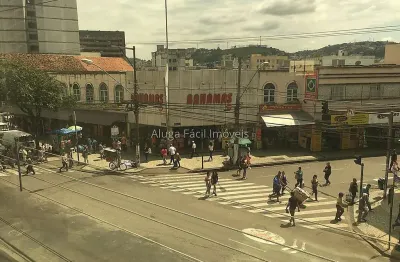 Sala comercial para alugar na Avenida Getúlio Vargas, 725, Centro, Juiz de Fora