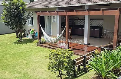 Casa com 3 quartos à venda na Rua Farmacêutico José Rodrigues, 101, Grama, Juiz de Fora