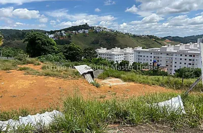 Terreno à venda na Rua Coronel Antônio Teixeira de Carvalho, 12, Novo Horizonte, Juiz de Fora