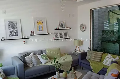 Casa à venda na Rua Aurora Vieira de Sá Nery, 30, Aeroporto, Juiz de Fora