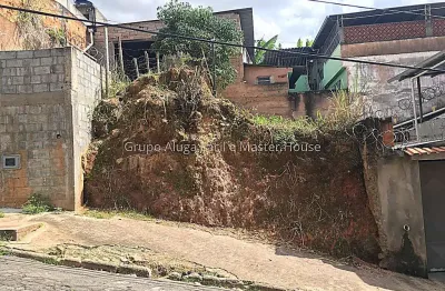 Terreno à venda na Rua Itabirito, 30, Manoel Honório, Juiz de Fora