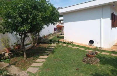 Casa com 3 dormitórios à venda, 184 m² por r$ 880.000,00 - estação - são roque/sp