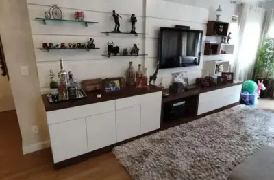 Apartamento 03 dorm. à venda no bairro centro com 124 m² de área privativa - 1 vaga de garagem